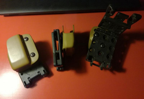 Tres portacarcadores marca BLADETECH (made in USA), con sistema de agarre takelock (poner y quitar rapidamente 00