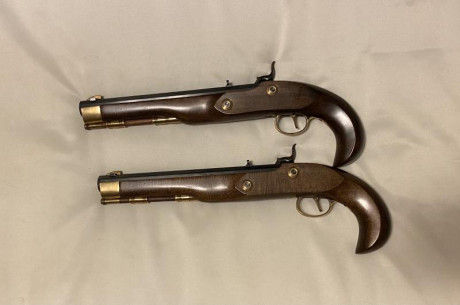 Vendo estas dos pistolas.
150e cada una, portes aparte. 00