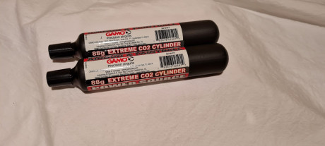 Buenas tardes:

Le toca el turno a una Gamo Extreme Co2 4,5
Apenas usada, comprada solo por colección
Los 10