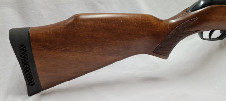 Hola de nuevo

Le toca el turno a una Gamo Stutzen. Clásico donde los haya. En perfecto estado

275€ portes 11