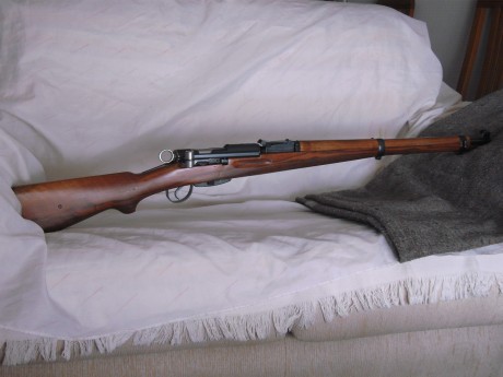 Holitas.
Os presento a mi nuevo K31, del que os debía unas fotejos. En primer lugar agradecer a Fran (svt40)el 02