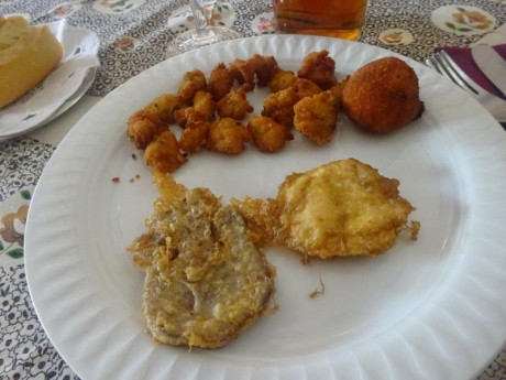 Hoy para comer acelgas hervidas y chuletón de vaca gallega vieja con seis semanas de maduración en cámara 160