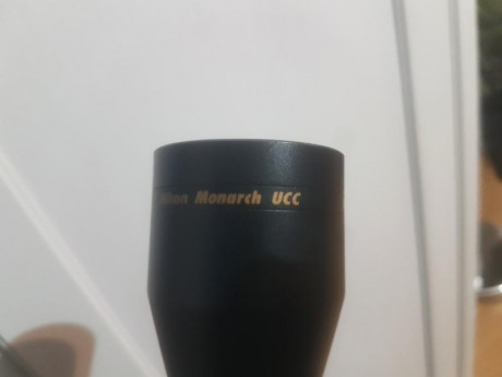 Vendo visor nikon ,impoluto ,ni marcas de las anillas,se ha utilizado en muy pocas ocasiones,está como 02