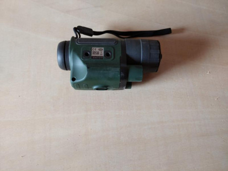 Monocular nocturno digital alcance en noche serrada 200 metros  con linterna de infrarrojos marca yukon 00