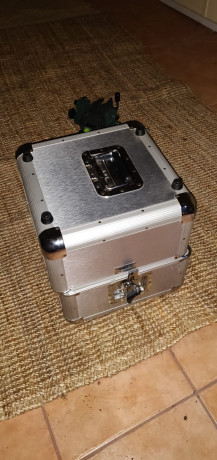 Se vende por no usar torreta de tiro Caldwell Rocket.Va perfectamente y la he estado utilizando en benchrest 02