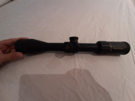 Vendo visor Nikko Stirling Diamond 6-24x50 FFP tubo 30 mm comprado en Septiembre 2019. Está en perfecto 11