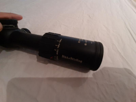 Vendo visor Nikko Stirling Diamond 6-24x50 FFP tubo 30 mm comprado en Septiembre 2019. Está en perfecto 21