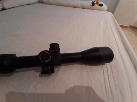 Vendo visor Nikko Stirling Diamond 6-24x50 FFP tubo 30 mm comprado en Septiembre 2019. Está en perfecto 31