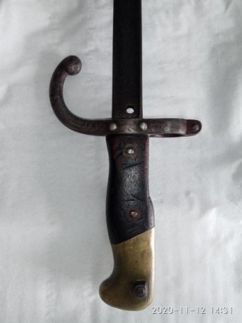 Se vende lote compuesto por bayonetas y cuchillo de trinchera proveniente de colección privada, todas 11
