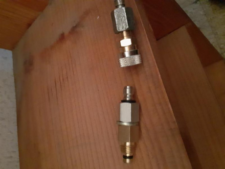 Hola, compañeros.

Tengo una duda.

He comprado una pistola con cilindro de 200 bares y me pregunto si 60