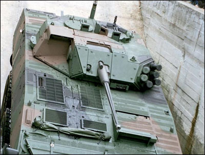 Debido a las ultimas bajas italianas en Afganistan, acusan a las tropas españolas de rehuir el combate.
Servidor 140