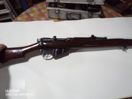 Enfield 303 brithis, el rifle esta pavonado y barnizado,precio 700 euros portes aparte, contacto mejor 02