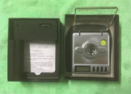 Vendo  en sus caja originales Tumbler Nano mas una balansa digital, el  presio esta incluido el transporte 00