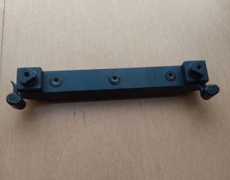Monturas originales MAUSER DE CARRIL, para visor ZEISS BLASER KHALES .... PARA MAUSER M03 M12 M18...

Teléfono 00