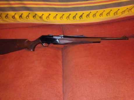 Vendo Browning BAR MK3 Hunter fluted, calibre 9,3x62, impecable. 
-Libro de instrucciones
-Maletín original.
5 00