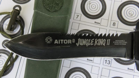 Lo dicho vendo mi AITOR JUNGLE KING II con casi 40 años en buen estado y filo perfecto parece una navaja 01