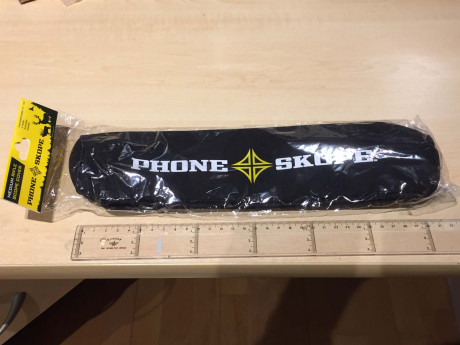 Oferta, nuevo a estrenar fundas de visor.

Phone Scope 30 cm ajustable, 12 euros portes a península incluidos
Están 01