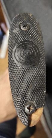Se vende escopeta calibre 20. Marca Inverstan. 71 cm de cañón. Choques 3 y 1 estrella. Extractora. No 10