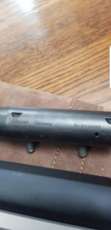 Un compañero me pide qué le ponga un anuncio
Por dejar la caza mayor vende un rife Blaser R93, calibre 11