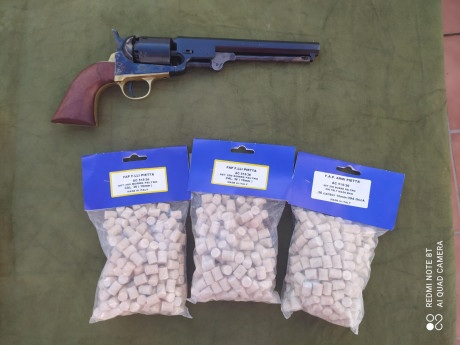 Saludos

Vendo Revolver Pietta 1851 Navy cal 36 de armazon de acero.

Apenas tiene uso.
Regalo 3 bolsas 10