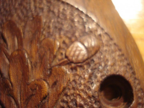 Vendidas un par de cachas de madera de nogal para pistola CZ75 nuevas con bonitos detalles de hojas de 01