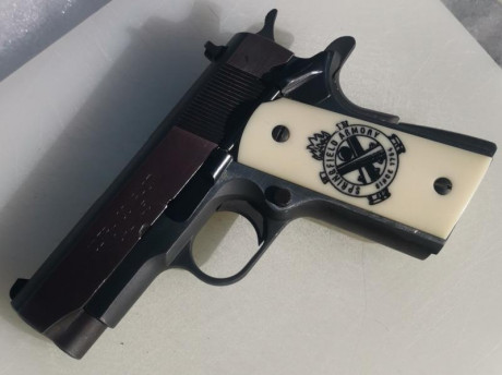 Springfield Armory compact 1911. 3,5" 
Calibre 45 Acp
Made in Usa. Con su maletin original. 
Guiada 02