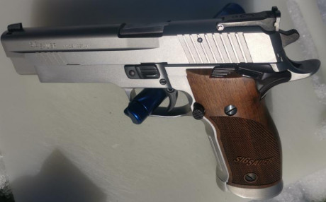 Sig p226 S X Five.
Perfecta para precision. 
Poco uso. 
En Madrid para ver y probar. 
1290 más gastos 00