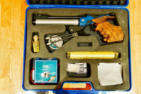 hola un compañero deja el tiro y vende su Match Guns por 800€ ( negociable )
mas portes. el arma esta 01