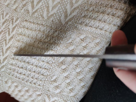 Hola vendo este cuchillo artesanal sin ningún usó, con marcas en la hoja de forja y funda hecha de kydex 30