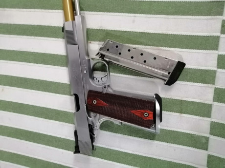 Un amigo vende la super conocida 
 Infinity Scepter  en perfectas condiciones 
Para mas informacion doy 00