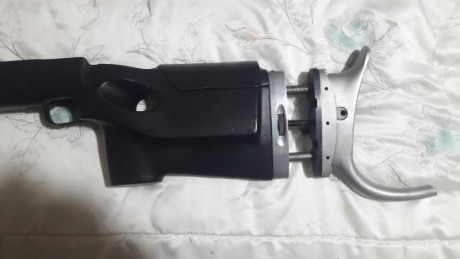 Culata para acciones redondes con todos los complementos incluido tunel y diopter.
PRECIO: 170 envío incluido 10