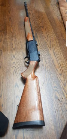 Un amigo vende un browning fn bar 2 rifle de los de antes,eterno,irrompible,impoluto muy poco usado calibre 20
