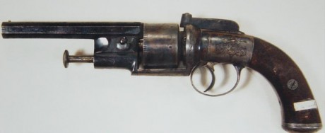 He pensado en abrir este hilo, para que hagamos preguntas relativas a nuestra afición a las armas de pólvora 70