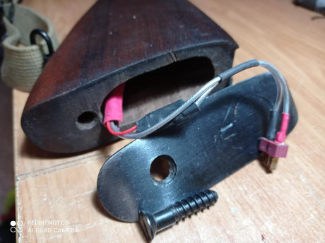 Se vende thompson Cyma 1928 envejecida, con guardamanos y culata original de época wwii, el pistolete 11