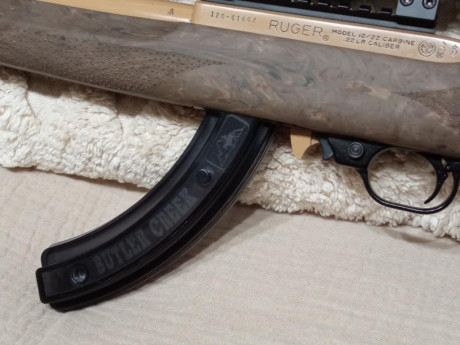 La venta de este arma era para adquirir otra carabina pero he llegado tarde.

En algún futuro si vuelvo 01