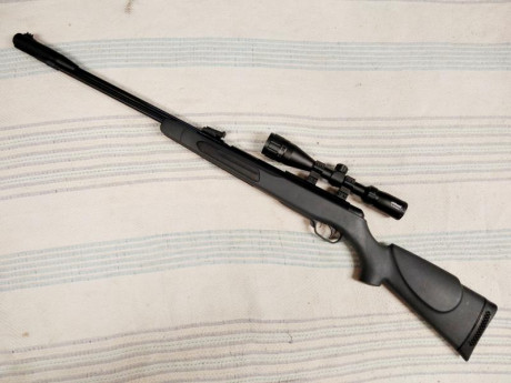 Hola buenas, vendo esta estupenda carabina Gamo CFX calibre 5,5 de cañón fijo en un estado casi impoluto. 21