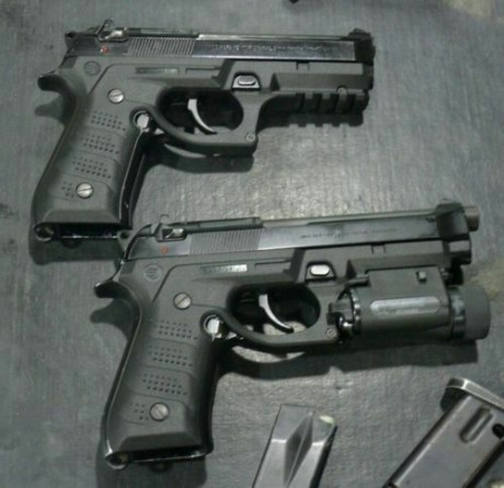 se vende recover bc2 para pistolas beretta de las series 92F color negro, completamente nuevo montaje 00