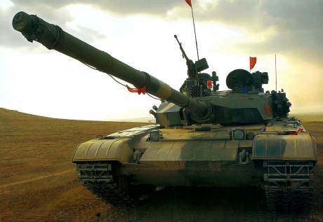una fotos en Leopard 2 A4 Españoles:
 http://img529.imageshack.us/img529/2384/leo2a4.jpg 51