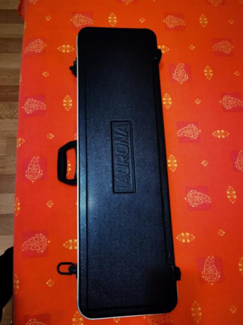 Vendo por no usar laurona trap sporting de 74 cm de cañón con selector de tiro gatillo regulable, cañones 02