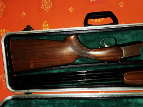 Vendo por no usar laurona trap sporting de 74 cm de cañón con selector de tiro gatillo regulable, cañones 00