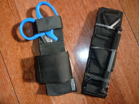 Vendo este conjunto compuesto de ;
-Torniquete Soft GEN2 en funda acoplable a sistema molle.
-Tijeras 01