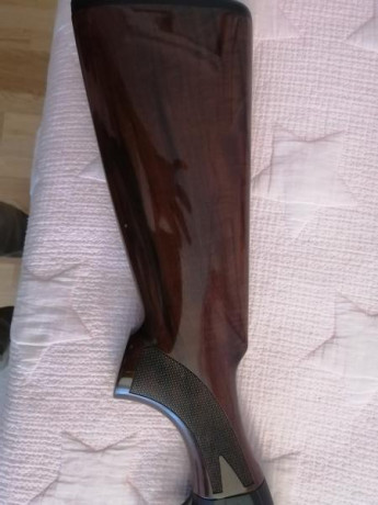 Se vende Beretta urika al391 ligth con tan solo 2,8kg, cañón cortado a 60 y estriado, con su certificado 02