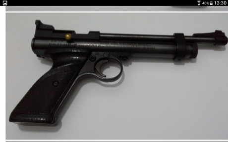 hola .  vendida . vendo pistola crosman 2240   por  85 €  y culatin  para transformarla en carabina  por 21