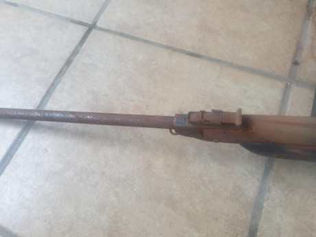Gamo expomatic funcionando pero sin fuerza,le falta el cargador y la rueda del alza,está en mal estado
Cometa 00