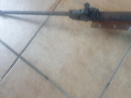 Gamo expomatic funcionando pero sin fuerza,le falta el cargador y la rueda del alza,está en mal estado
Cometa 20