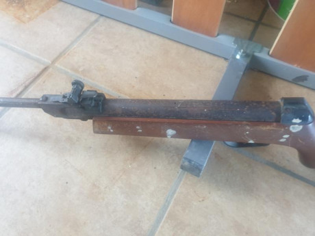 Gamo expomatic funcionando pero sin fuerza,le falta el cargador y la rueda del alza,está en mal estado
Cometa 31