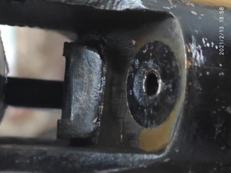 Vendo carabina Norica del 4.5mm comprada por mi bisabuelo en 1958.
En 1985 la madera fue restaurada y 10