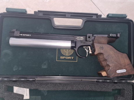 Hola a todos, vendo esta magnífica steyr lp50, la pistola es del año 2013 con pocos tiros, tiene maletin 01