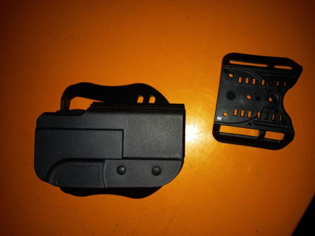 Funda blade tech para g17 y g19. Usada 1 vez. 30€ portes incluidos a la peninsula. 00