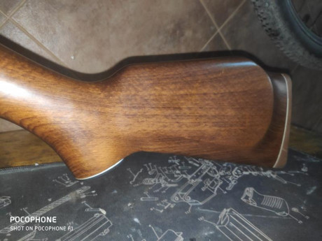 Lo dicho vendo Webley Vulcan calibre 6,35 , funciona a la perfección y tiene unos acabados y un peso espectaculares. 12